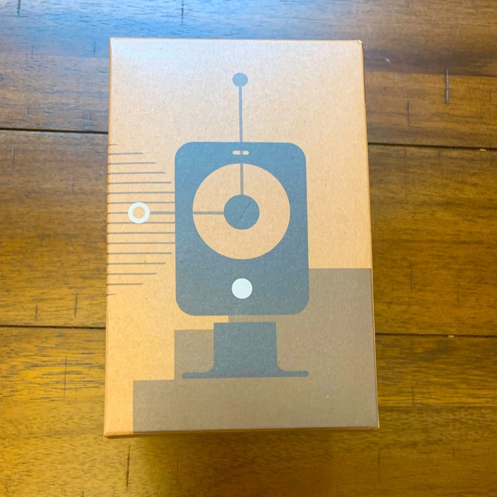 Sealed! Simplisafe Simplicam indoor camera
